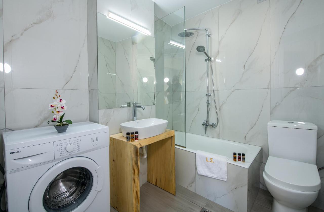 Lucky Suites (Adults Only) Rethymno Esterno foto