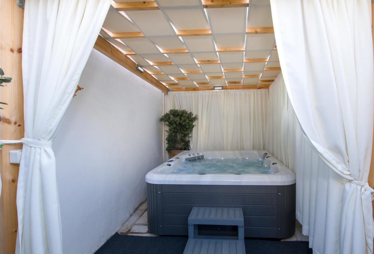 Lucky Suites (Adults Only) Rethymno Esterno foto