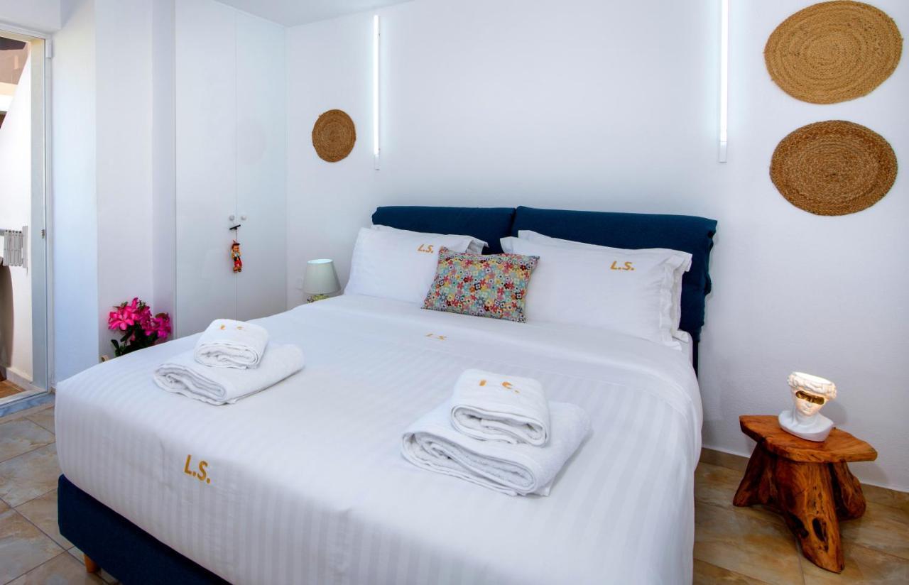Lucky Suites (Adults Only) Rethymno Esterno foto