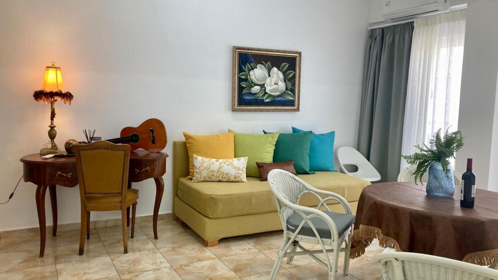 Lucky Suites (Adults Only) Rethymno Esterno foto
