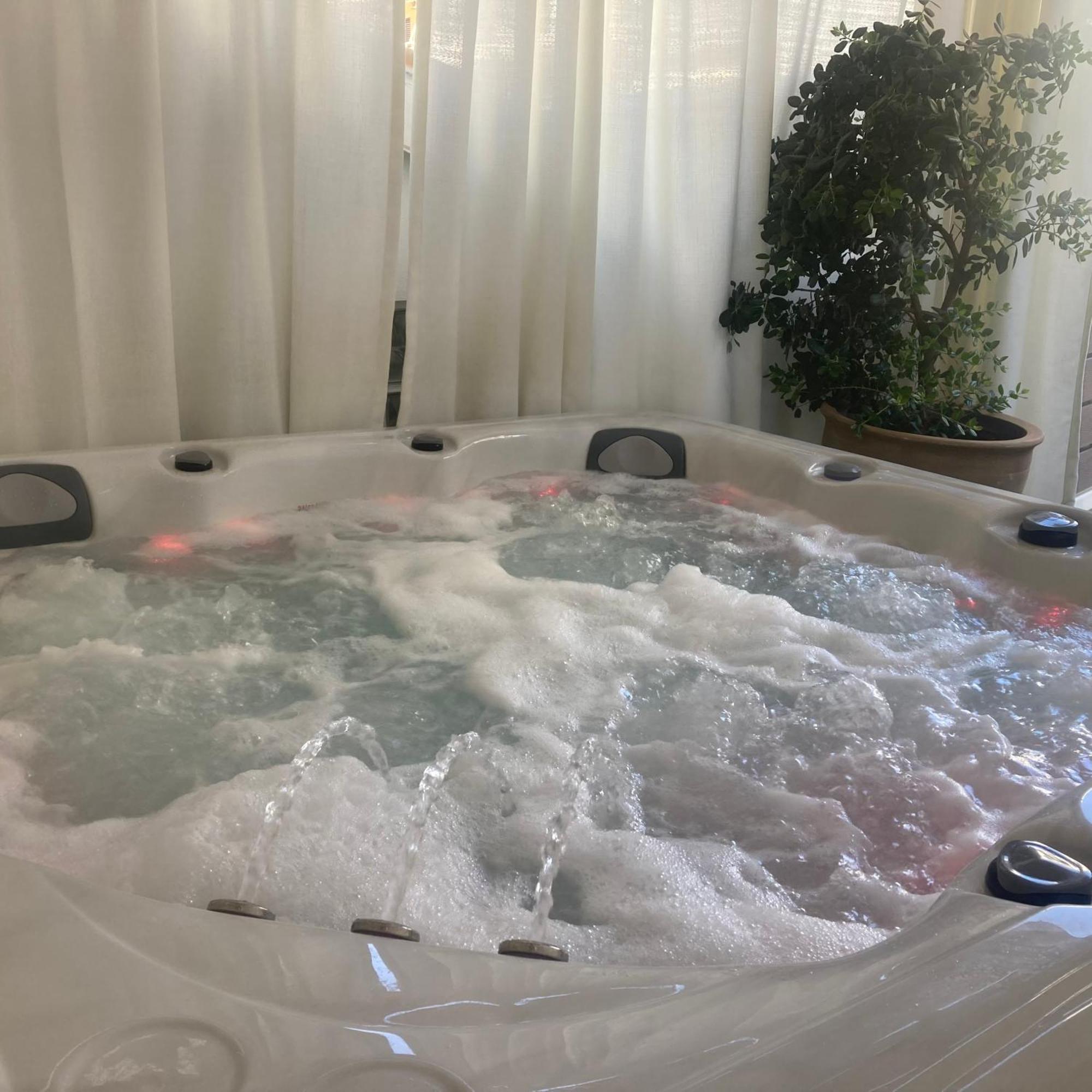 Lucky Suites (Adults Only) Rethymno Esterno foto
