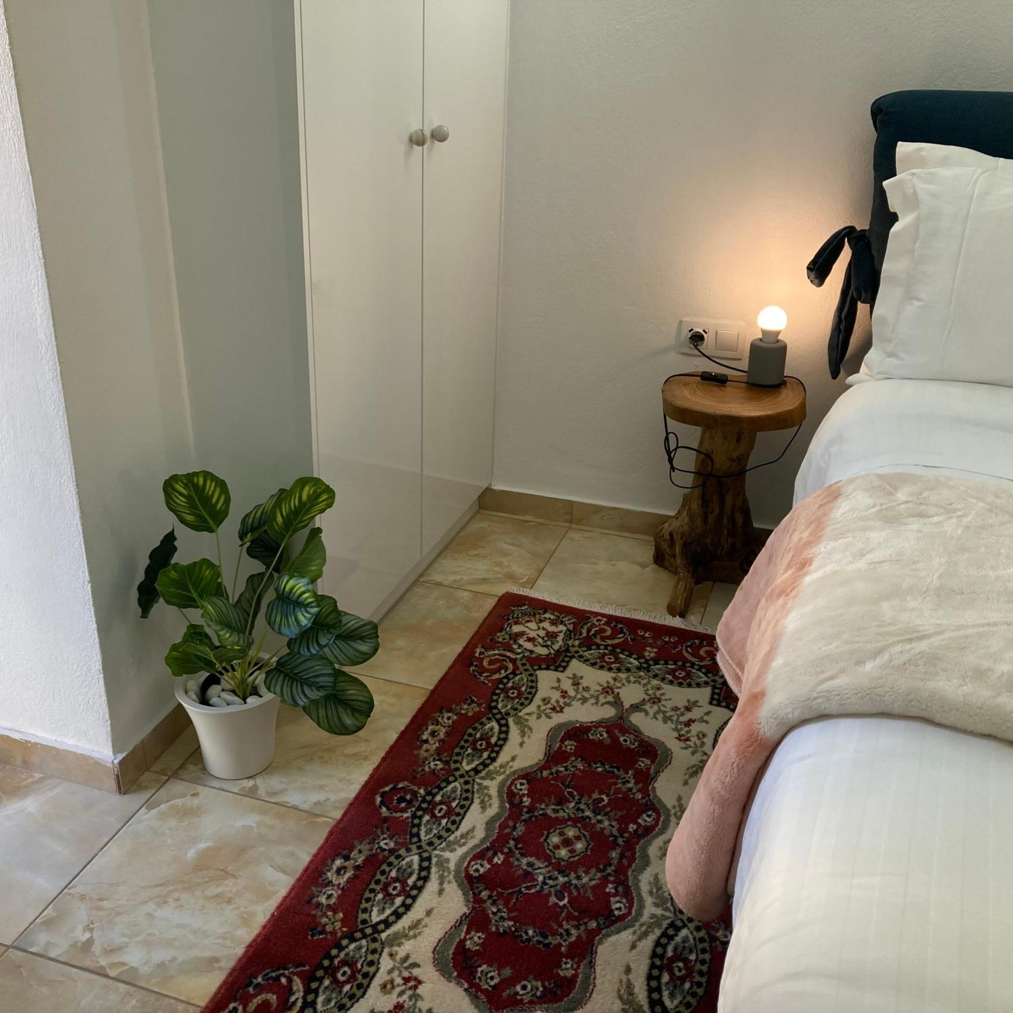 Lucky Suites (Adults Only) Rethymno Esterno foto